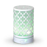 Quatrefoil (White)